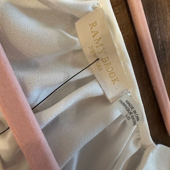 Ramy Brook Drew Cold Shoulder White L/S Blouse NWT Size Large - Picture 7 of 9